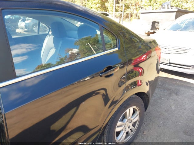 2012 CHEVROLET SONIC 1G1JC5SH4C4164210 Photo 5