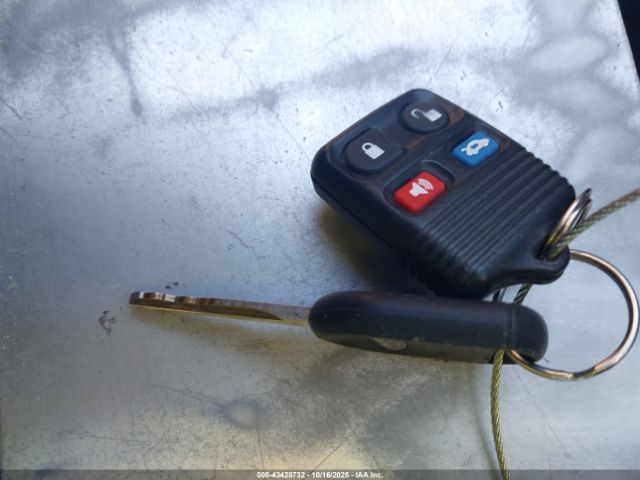 2004 FORD THUNDERBIRD 1FAHP60A84Y106414 Photo 10