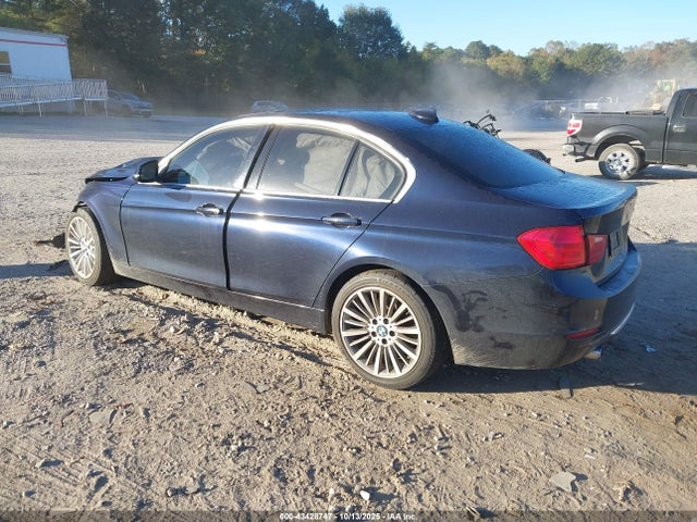 2013 BMW 335I WBA3A9C54DF474989 Photo 2
