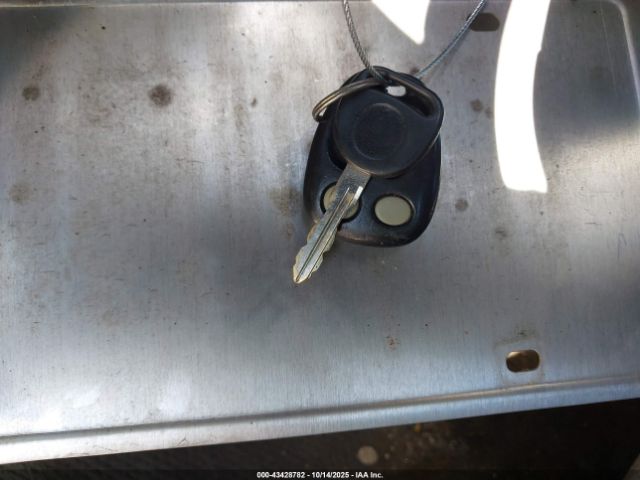 2004 GMC SIERRA 1500 2GTEC13T041317893 Photo 10