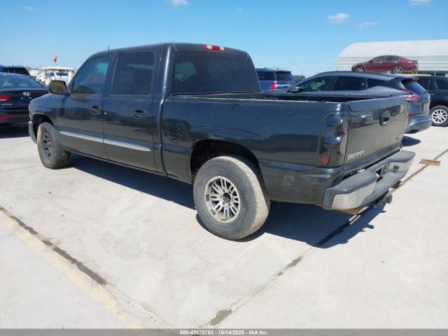 2004 GMC SIERRA 1500 2GTEC13T041317893 Photo 2