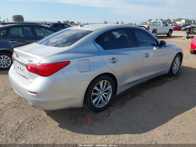Infiniti 2015 2015 JN1BV7AP6FM337243 Image 4