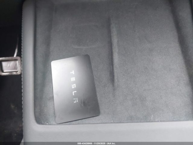 2024 TESLA MODEL 3 5YJ3E1EB1RF864603 Photo 10