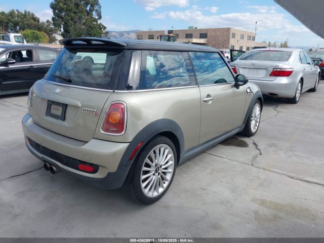 2007 MINI COOPER S WMWMF73567TL83545 Photo 3