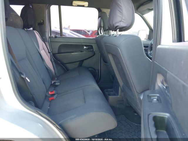 2012 JEEP LIBERTY 1C4PJLAK0CW134103 Photo 7