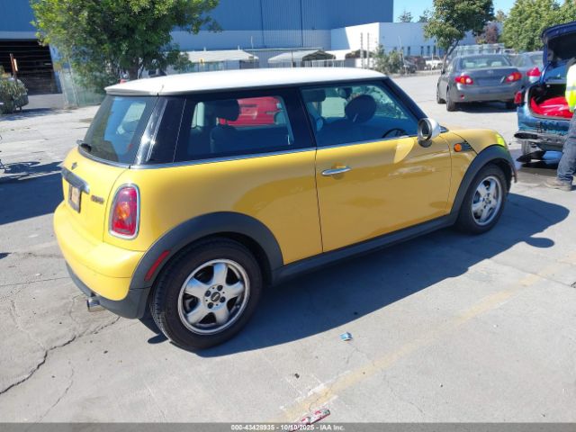 2009 MINI COOPER WMWMF33539TW78338 Photo 3