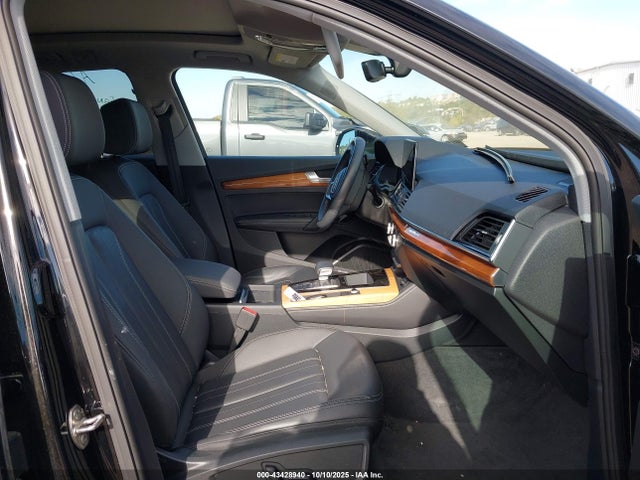 2021 AUDI Q5 WA1BAAFY8M2137507 Photo 4