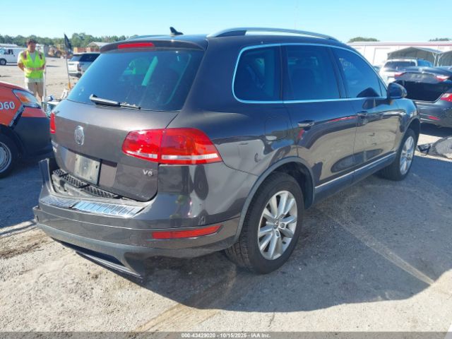 2013 VOLKSWAGEN TOUAREG WVGEF9BP2DD008596 Photo 3