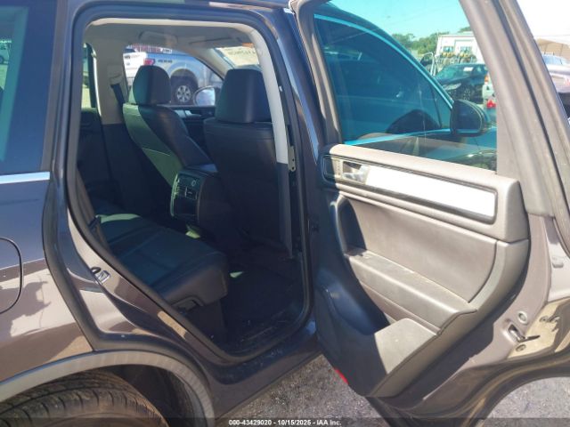 2013 VOLKSWAGEN TOUAREG WVGEF9BP2DD008596 Photo 7