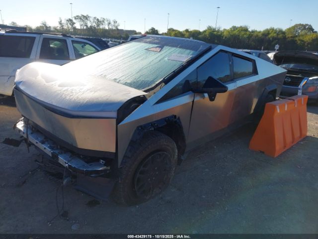 2024 TESLA CYBERTRUCK 7G2CEHED7RA027794 Photo 1
