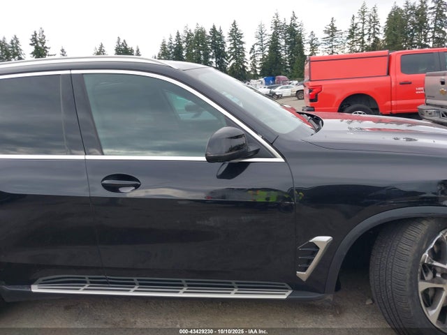 5UX23EU02T9071951 BMW 2026