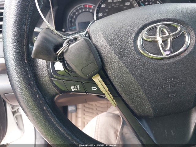 Toyota CAMRY LE 2015 4T4BF1FK8FR449550 Image 11