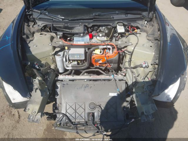 2024 TESLA MODEL 3 5YJ3E1EAXRF718076 Photo 9