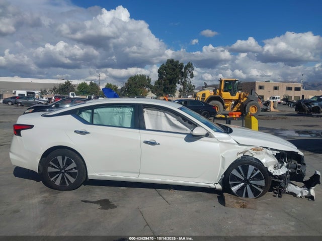 Nissan Altima Sv Intelligent Awd 2022 1N4BL4DW2NN358397 Image 13