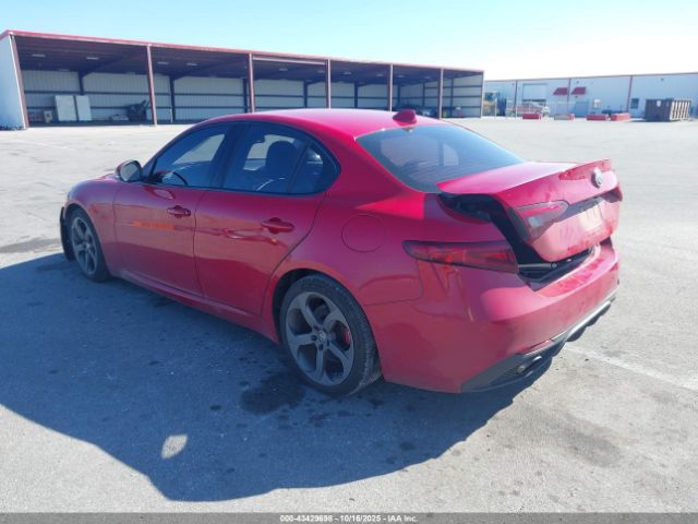 2018 ALFA ROMEO GIULIA ZARFAEBN4J7567498 Photo 2