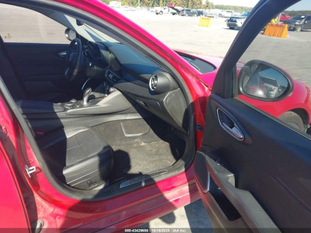 2018 ALFA ROMEO GIULIA ZARFAEBN4J7567498 Photo 4