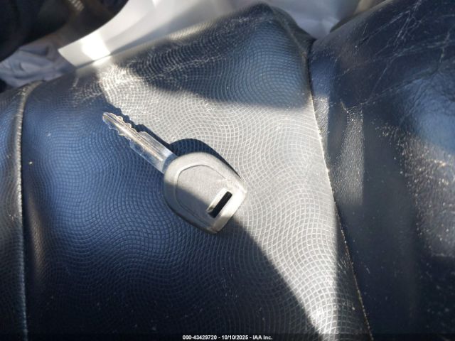 2011 MITSUBISHI ECLIPSE 4A31K5DF5BE015705 Photo 10