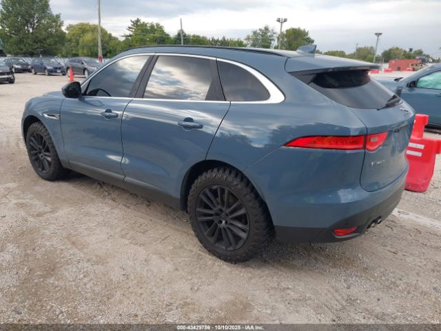 2017 JAGUAR F-PACE SADCK2BN0HA091972 Photo 2