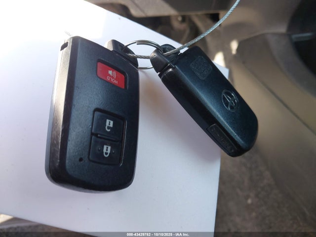 JTDKDTB3XF1099354 Toyota 1nz-fxe+1lm