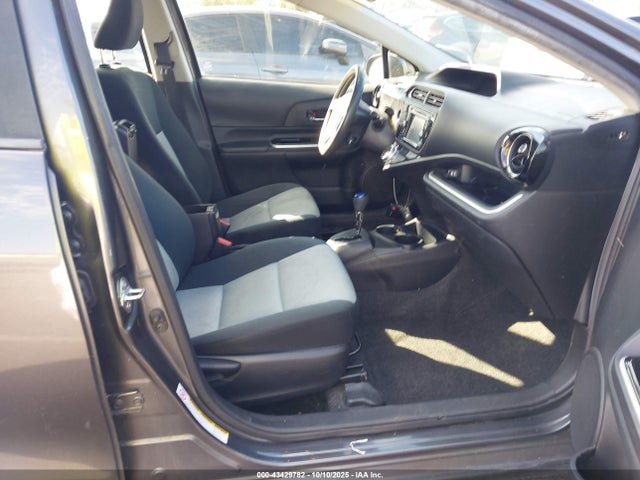 JTDKDTB3XF1099354 Toyota 1nz-fxe+1lm