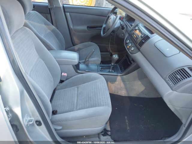 2005 TOYOTA CAMRY 4T1BE32K55U969766 Photo 4