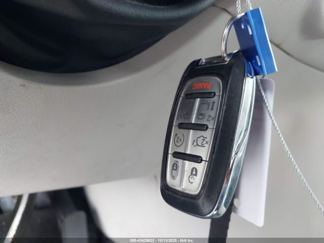 2022 CHRYSLER PACIFICA 2C4RC1BG8NR188326 Photo 10