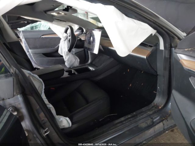 2023 TESLA MODEL 3 5YJ3E1EA5PF693455 Photo 4