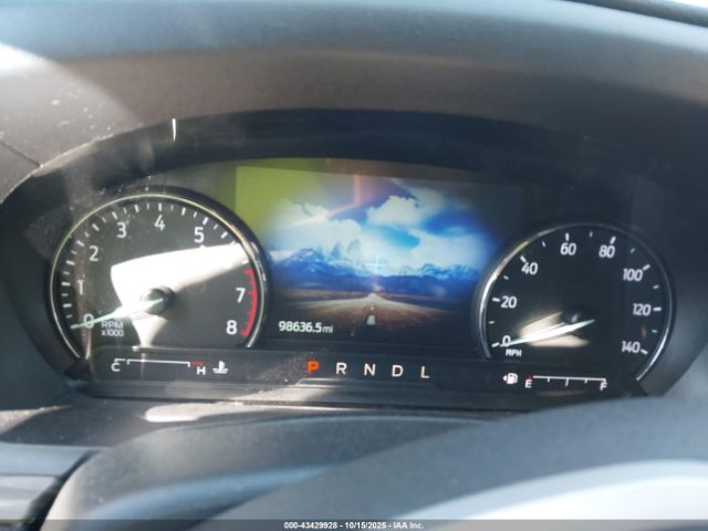 2021 FORD EXPLORER 1FMSK7FHXMGA88153 Photo 6