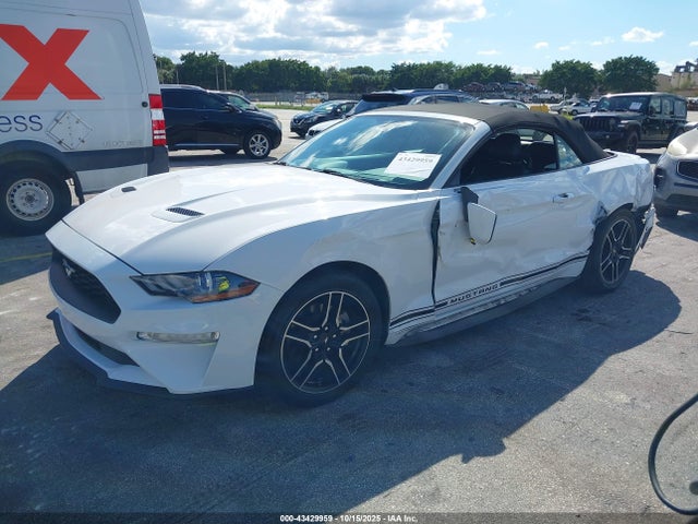 2020 FORD MUSTANG 1FATP8UH9L5147874 Photo 1