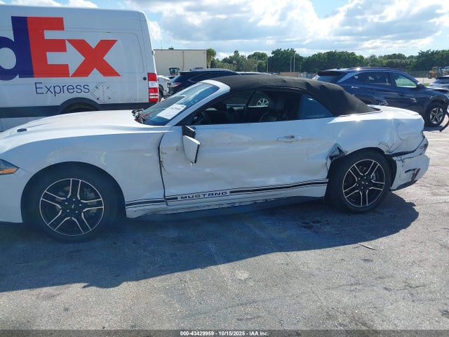 2020 FORD MUSTANG 1FATP8UH9L5147874 Photo 5