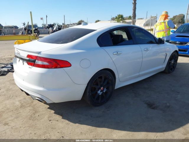 2015 JAGUAR XF SAJWA0F70F8U62534 Photo 3