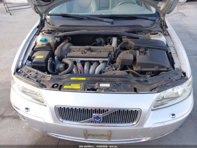 2005 VOLVO V70 YV1SW640152496226 Photo 9