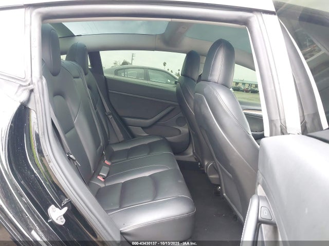 5YJ3E1EA4NF376652 Tesla Model 3 Rear-wheel Drive