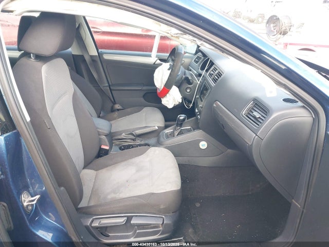 Aukcja sprzedaży 2017 Volkswagen Jetta 1.4t S, vin: 3VW2B7AJ5HM275307, numer aukcji: 43430163