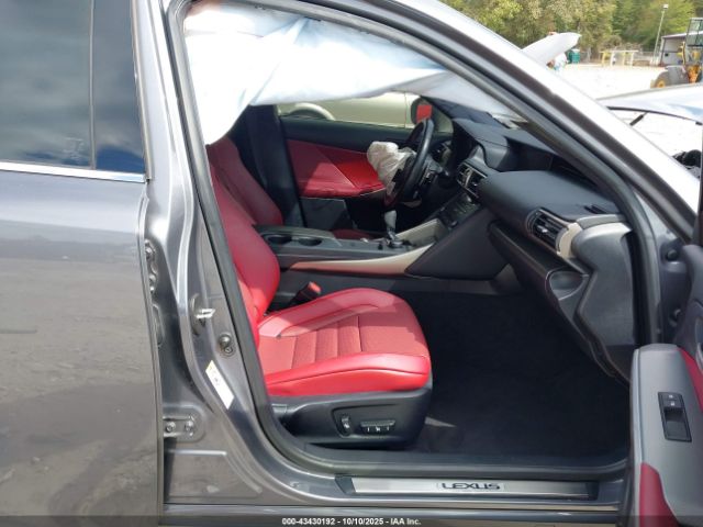 2018 LEXUS IS 300 JTHBA1D20J5065635 Photo 4