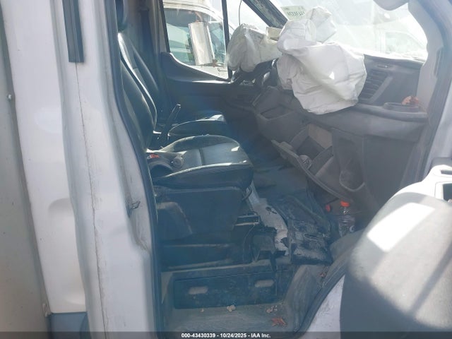 Продажа на аукционе авто 2021 Ford Transit-350 Cutaway, vin: 1FDBF6P82MKA40950, номер лота: 43430339