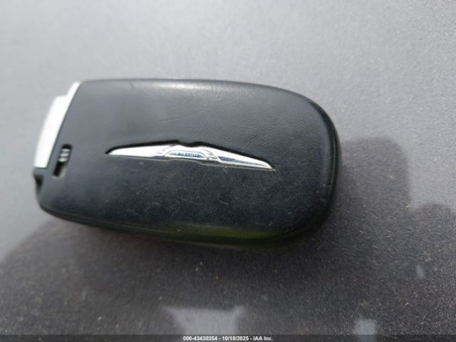 2015 CHRYSLER 300 2C3CCAAG6FH779502 Photo 10