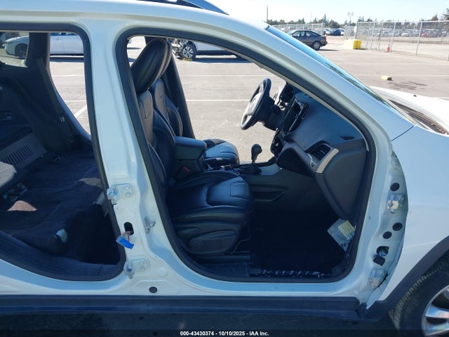 2017 Jeep Cherokee Limited Fwd მანქანა იყიდება აუქციონზე, vin: 1C4PJLDB7HW516731, აუქციონის ნომერი: 43430374