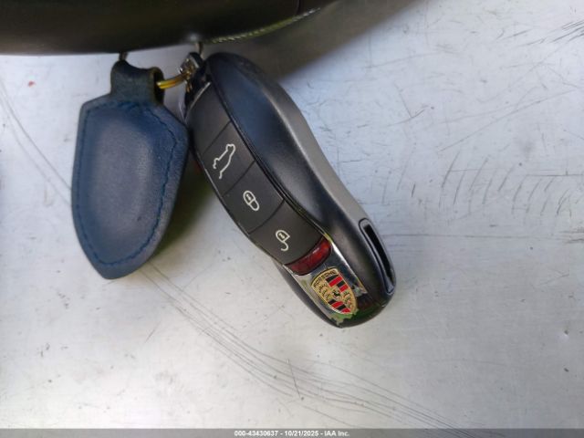 2012 PORSCHE CAYENNE WP1AC2A2XCLA84045 Photo 10