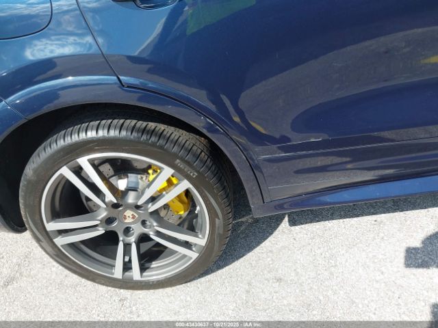 2012 PORSCHE CAYENNE WP1AC2A2XCLA84045 Photo 5