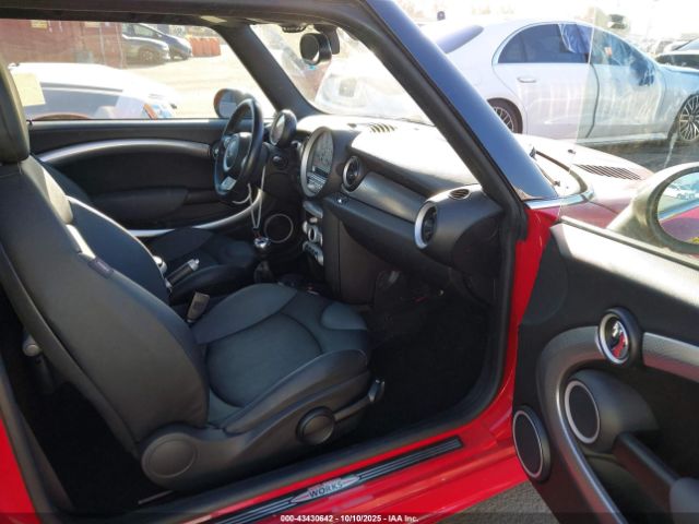 2007 MINI COOPER S WMWMF73517TT80794 Photo 4