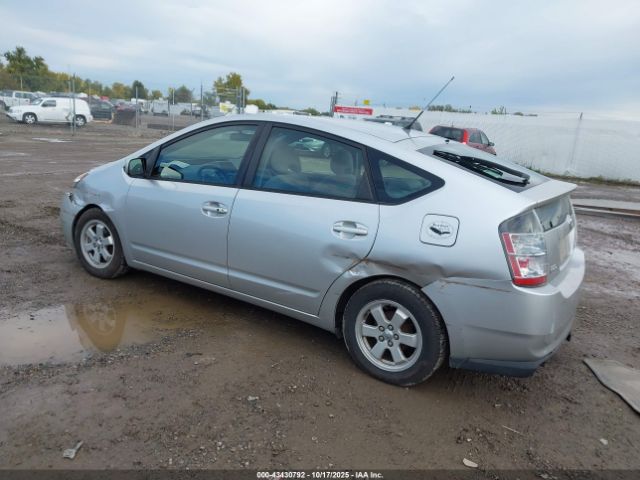 2005 TOYOTA PRIUS JTDKB20U957022854 Photo 2
