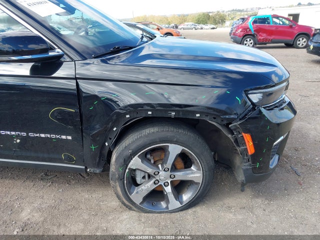 1C4RJHBG6PC569926 Jeep Grand Cherokee