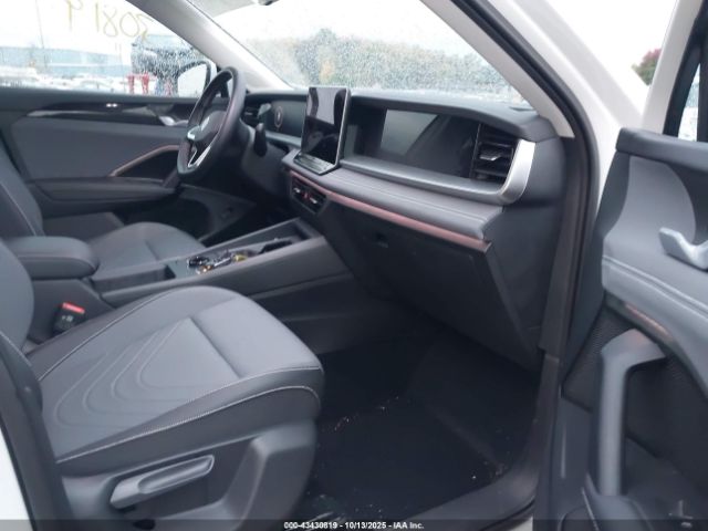 2025 VOLKSWAGEN TIGUAN 3VVMR7RM4SM006116 Photo 4