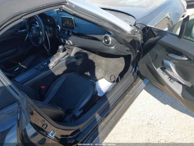 2017 FIAT 124 SPIDER JC1NFAEKXH0105853 Photo 4