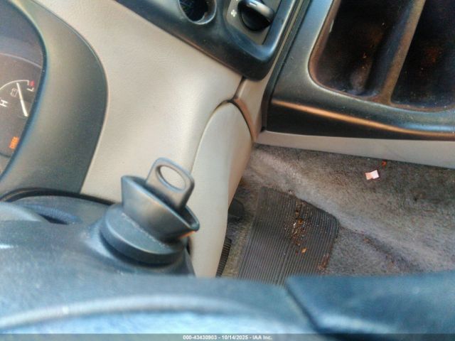 1996 FORD EXPLORER 1FMDU32X3TUD82101 Photo 10