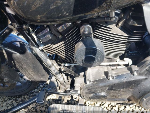 2018 HARLEY-DAVIDSON FLHXS 1HD1KRC14JB668444 Photo 8