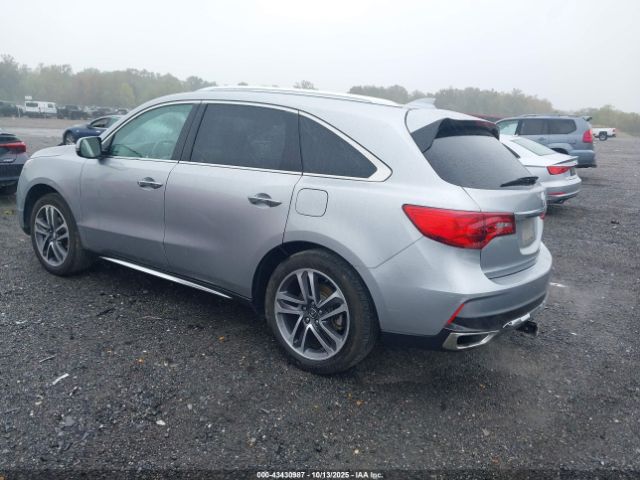 2018 ACURA MDX 5J8YD4H8XJL003241 Photo 2
