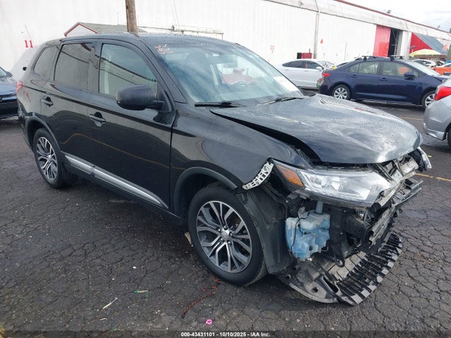 2018 MITSUBISHI OUTLANDER JA4AD2A38JJ003053 Photo 0