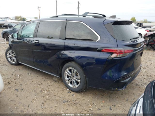 2022 TOYOTA SIENNA 5TDXSKFC8NS055144 Photo 2